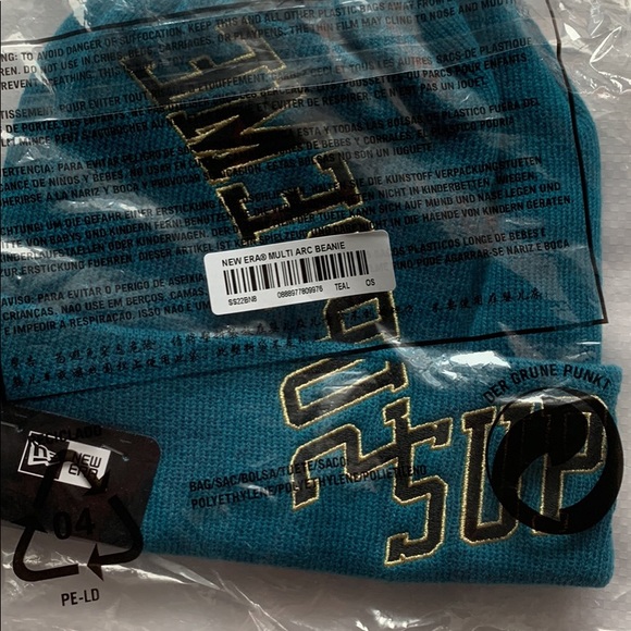 Supreme New Era Multi Arch Beanie Teal - Picture 3 of 3